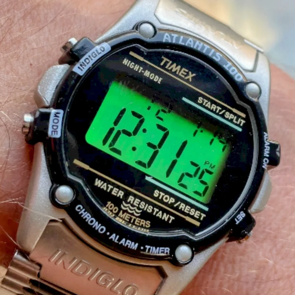 Timex Atlantis 100 Silver and Black Smartwatch